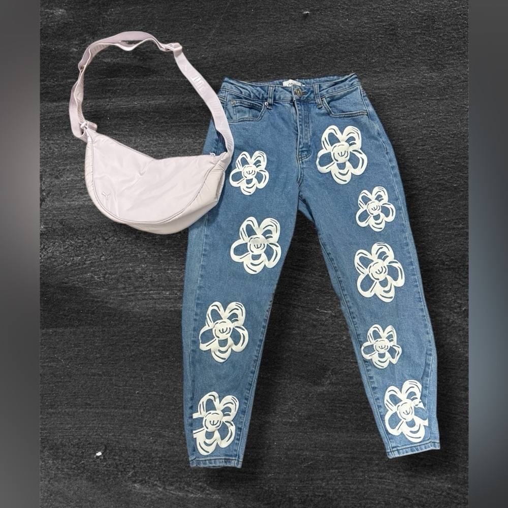 Rue21 Blue Jeans with White Floral Design. WITH Puma Cross Body Purse